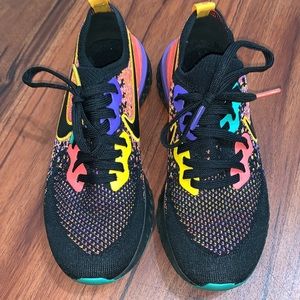 Nike Epic React Flyknit 2